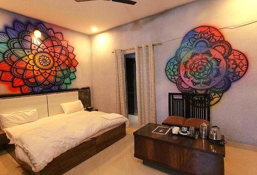 标准间带山景, Shiva Valley Resort