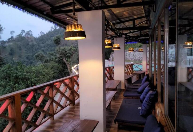 标准间带山景, Shiva Valley Resort