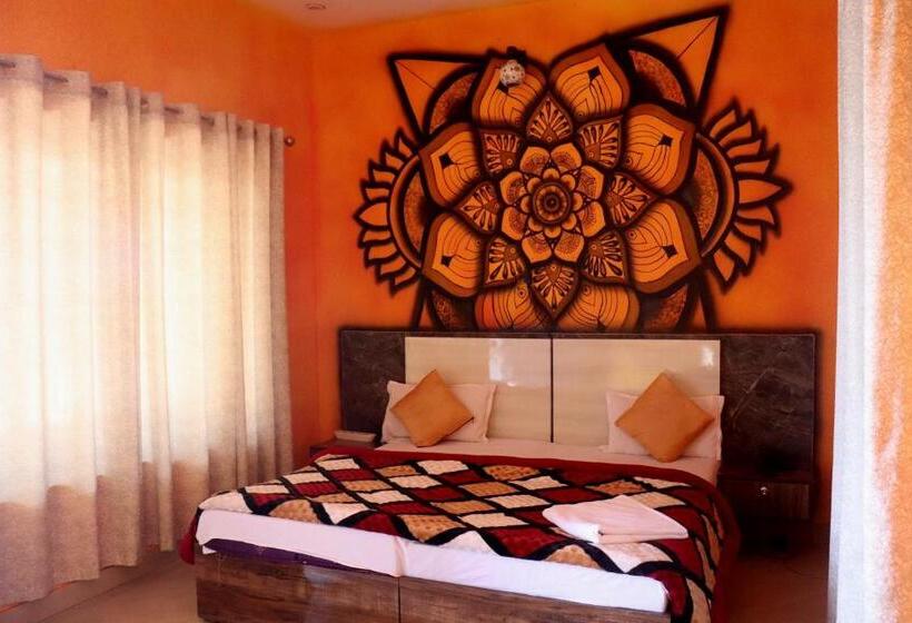 标准间带山景, Shiva Valley Resort