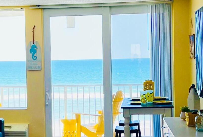 סטודיו סטנדרט עם מרפסת, Oceanfront Oasis