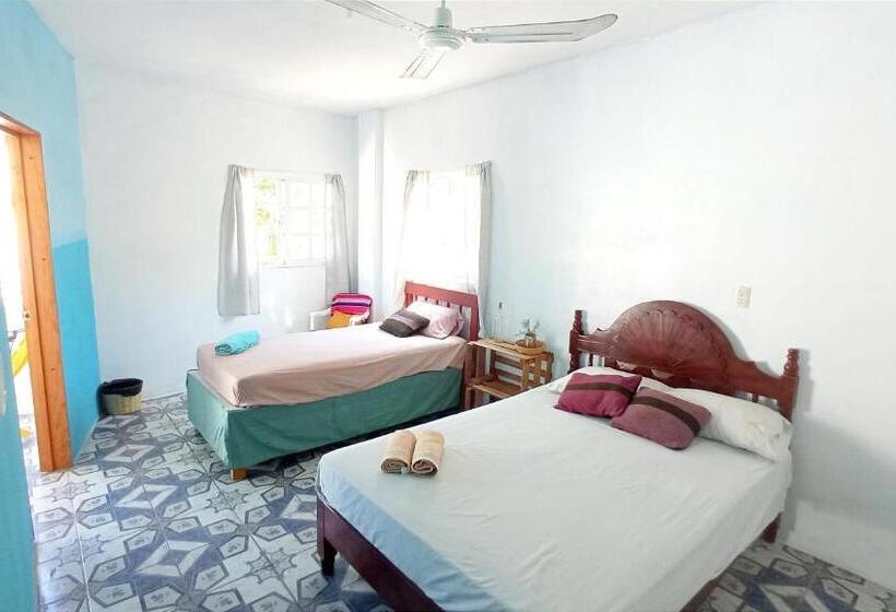 バルコニー付きスタンダードルーム, Casa Huipil Zipolite