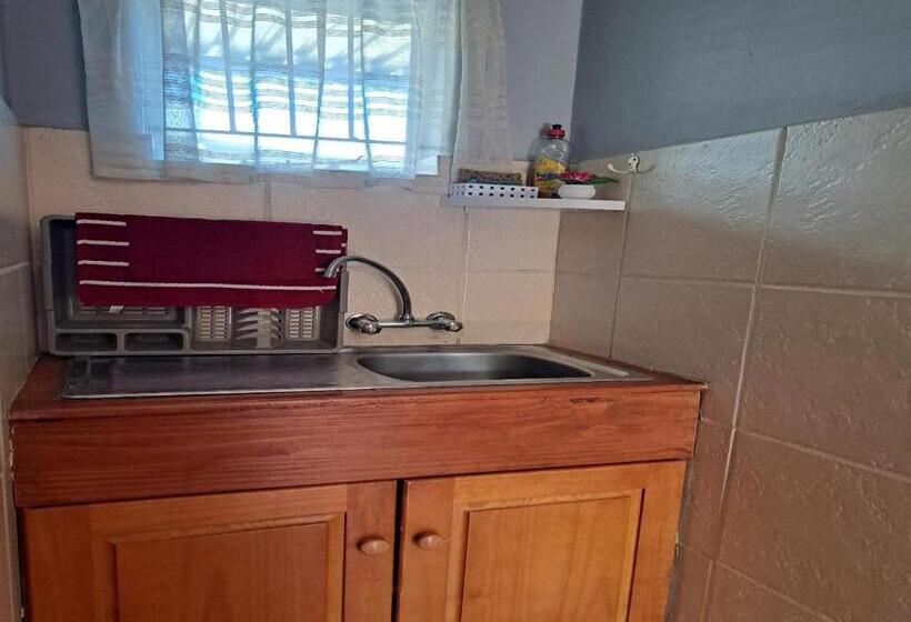 기본룸, Stay At 12 Guesthouse And Selfcatering