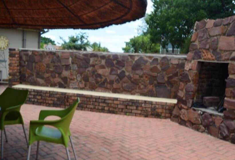 דירת שני חדרים, Stay At 12 Guesthouse And Selfcatering
