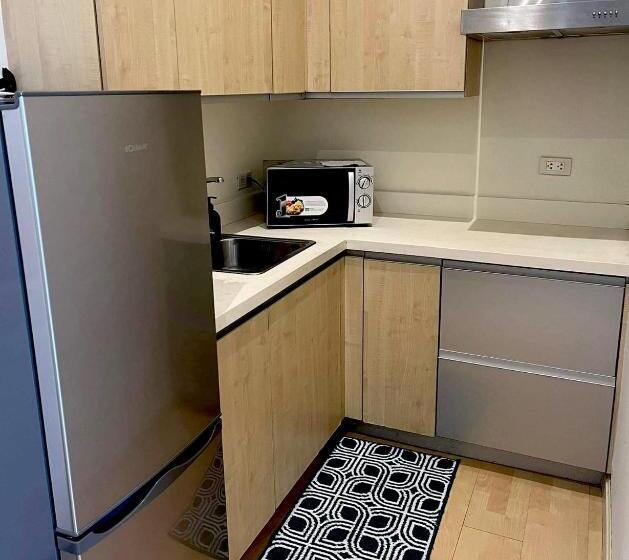 Standard Studio, Bayhomes Gramercy Seviced Residences