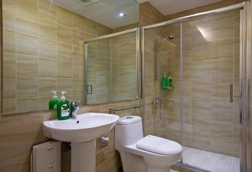 2 Schlafzimmer Apartment, Bayhomes Gramercy Seviced Residences