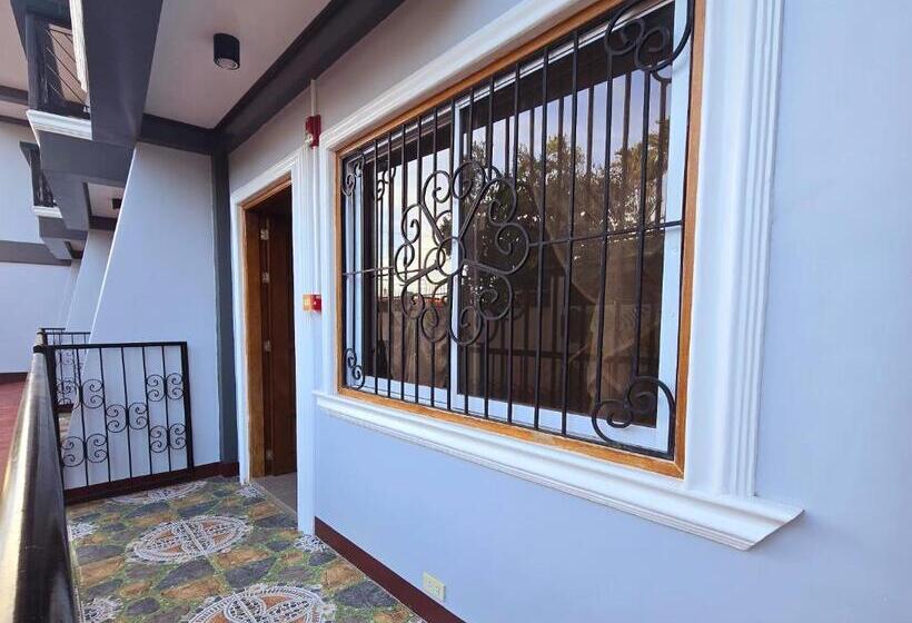 آپارتمان 2 خوابه, Nober Pension House City Center