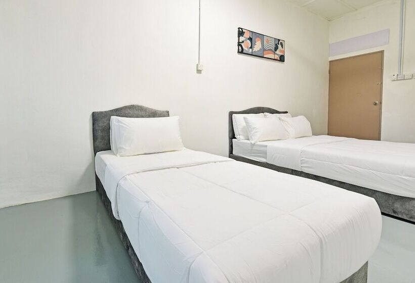 غرفة قياسية ثلاثية حمام مشترك, S Homestay By Oyo