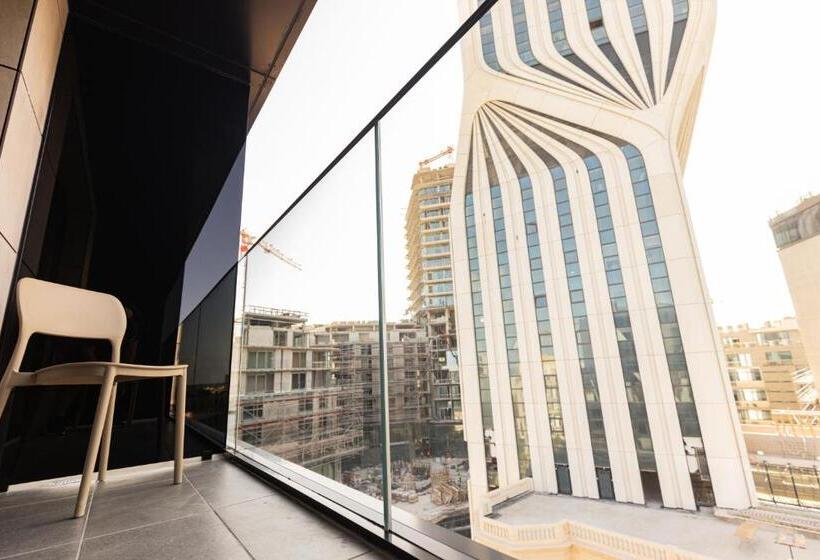 اتاق لوکس با چشمانداز شهر, The Londoner Hotel St. Julian S