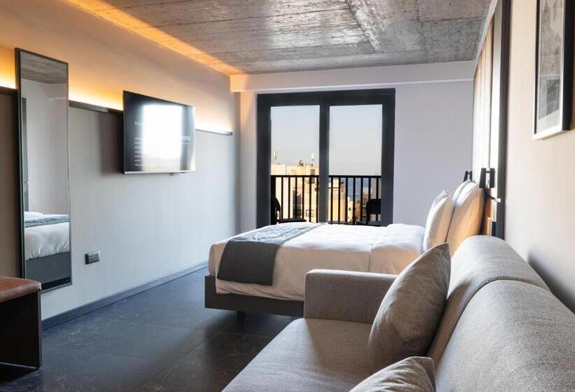 اتاق اجرایی, The Londoner Hotel St. Julian S