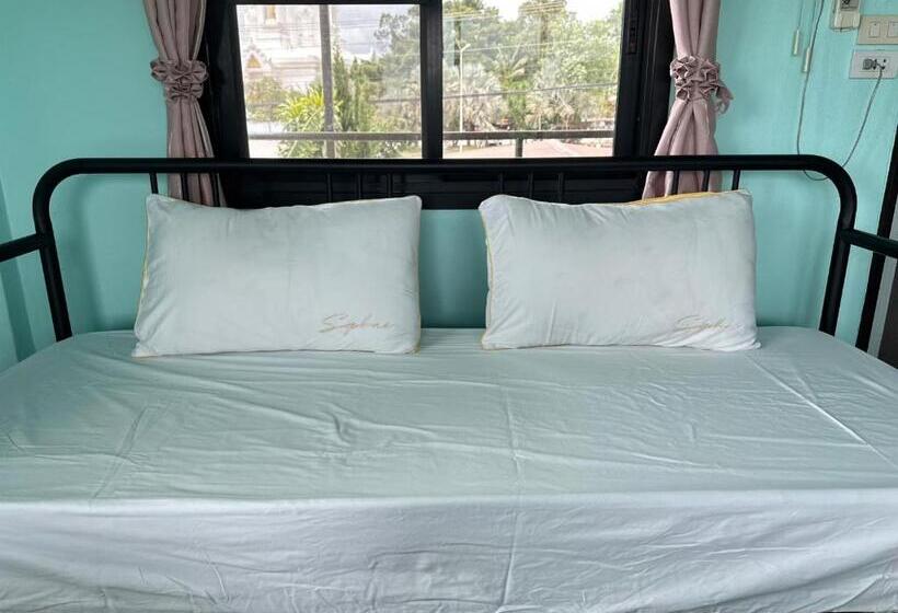 带大床的标准间, บ้านเขาค้อ