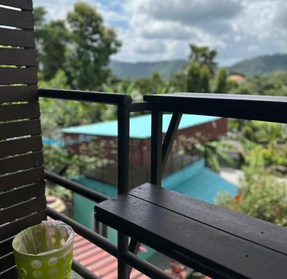 标准间, บ้านเขาค้อ