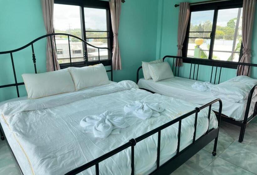 带大床的标准间, บ้านเขาค้อ