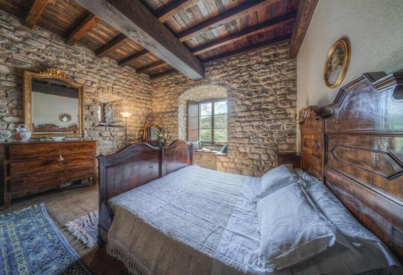 וילה דלוקס חדר שינה 1, Tenuta Castel Dell'aquila