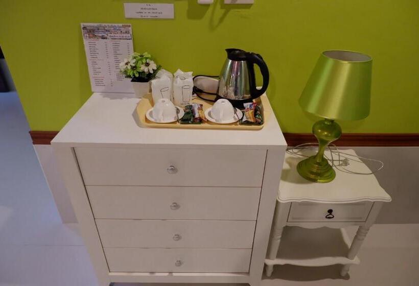 豪华套房, Kruachokhai Hotel & Resort