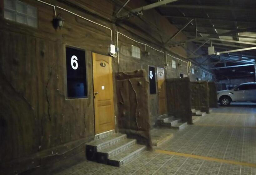 经典四人房间, Kruachokhai Hotel & Resort