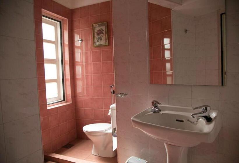 غرفة قياسية رباعية, Dilpasan Villa