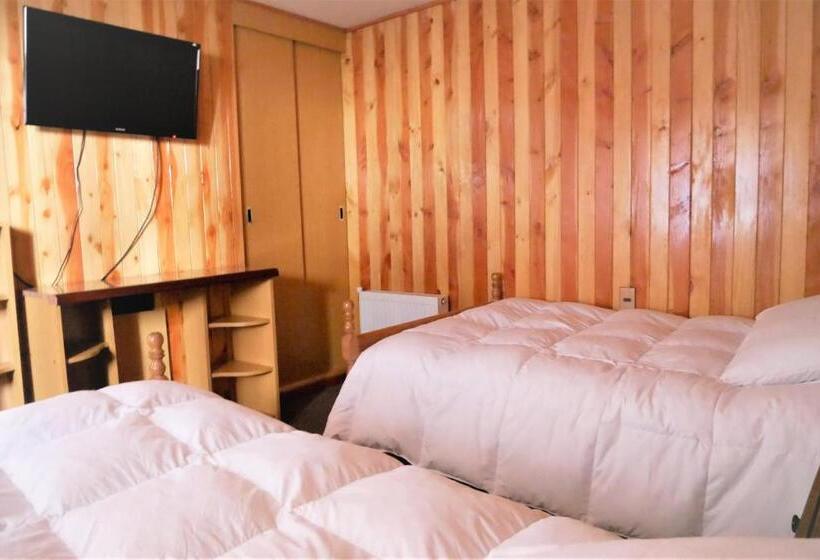 Номер Стандарт Совместная Ванная, Hostal Maria