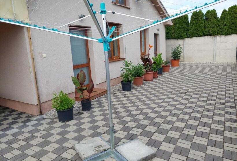 חדר סטנדרט חדר אמבטיה משותף, Ubytovňa Jázmin Vendégház