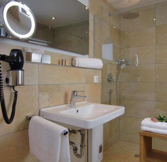 Трехместный Номер Комфорт, Pension Kainzer Sölde