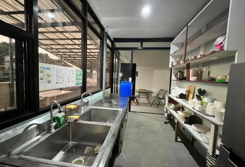 استودیوی لوکس, Apartelle Boracay