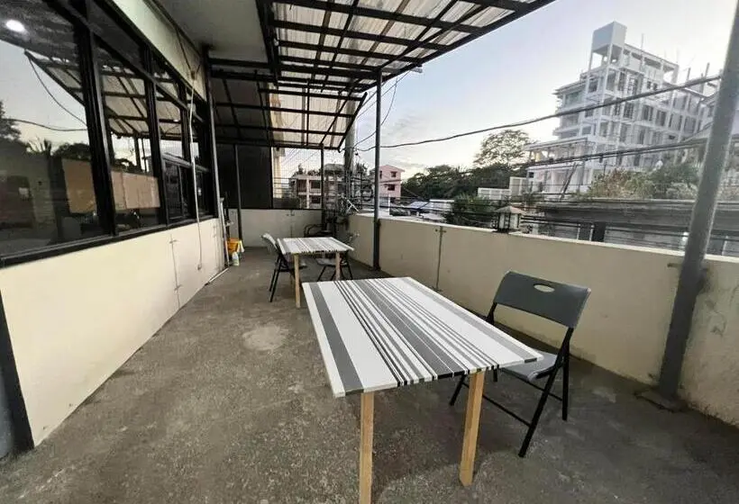 استودیوی لوکس, Apartelle Boracay
