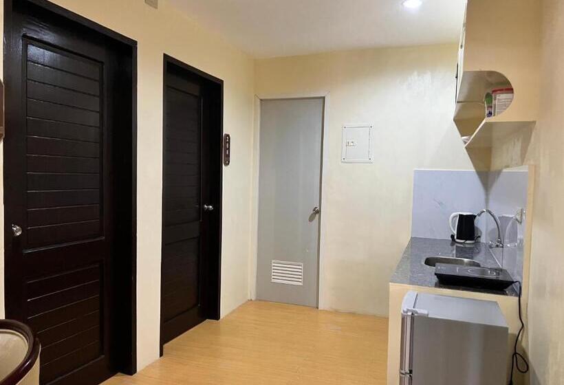 استودیو خانوادگی, Apartelle Boracay
