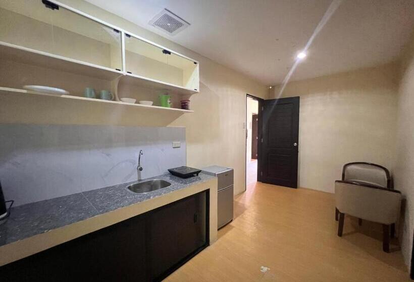 패밀리 스튜디오, Apartelle Boracay