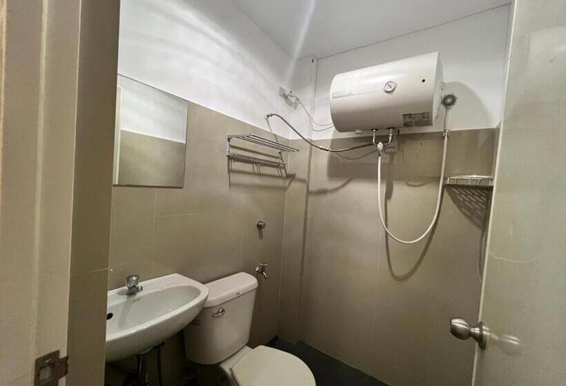 استودیو خانوادگی, Apartelle Boracay