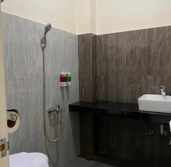 Habitació Deluxe, Genio Syariah Hotel Solo