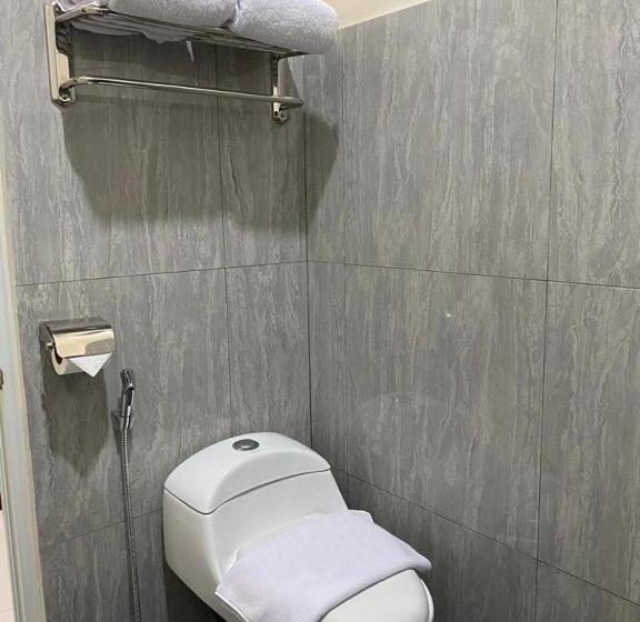 غرفة قياسية مطلّة علي الحديقة, Genio Syariah Hotel Solo