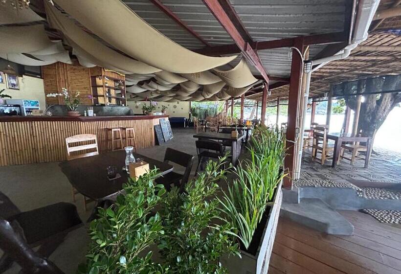 بنجلو قياسى, Apsara & Dragon’s Supra Wellness Resort