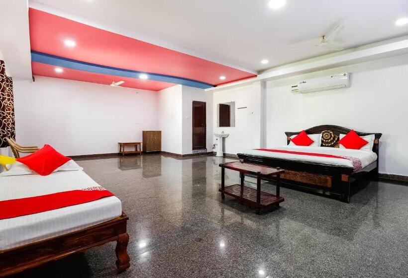 غرفة كلاسيكية ثلاثية, Collection O 67511 Golden Park