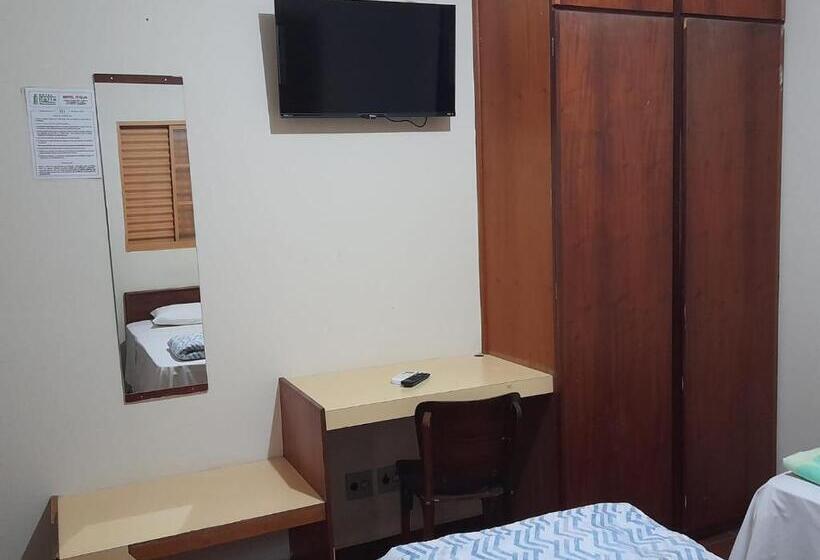 غرفة قياسية, Itália