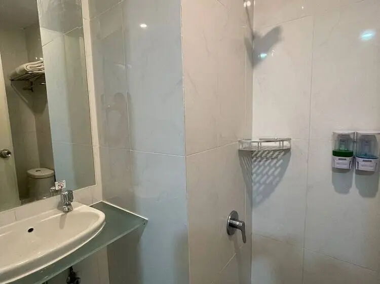Superior-huone, Praya Room