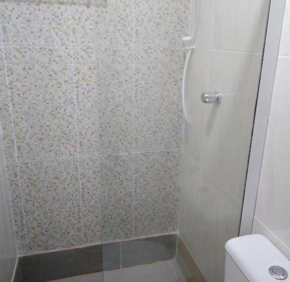 Quarto Economy Individual, Republica Nossa Casa