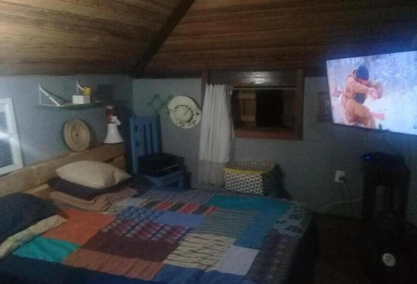 Chalet Superior 1 Dormitório, Republica Nossa Casa