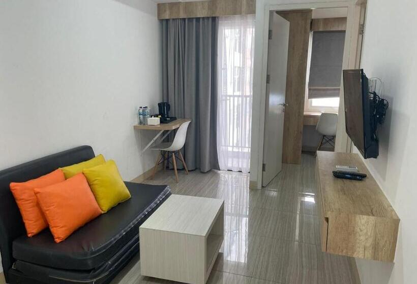 جناح عائلي, Praya Room