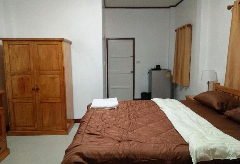 Pokój Standard z Balkonem, Baan Nut Tawan