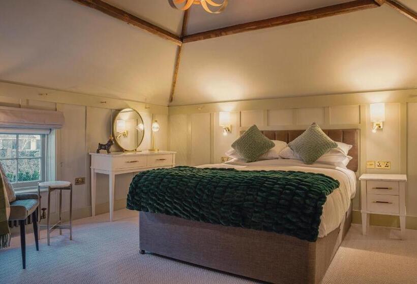 Номер Deluxe, The Crown Inn At Burnham Beeches
