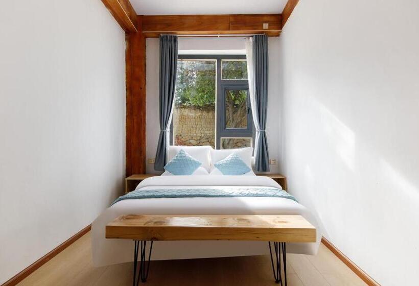 جناح عائلي, Shangri La Jiangyue Beiting Boutique Homestay