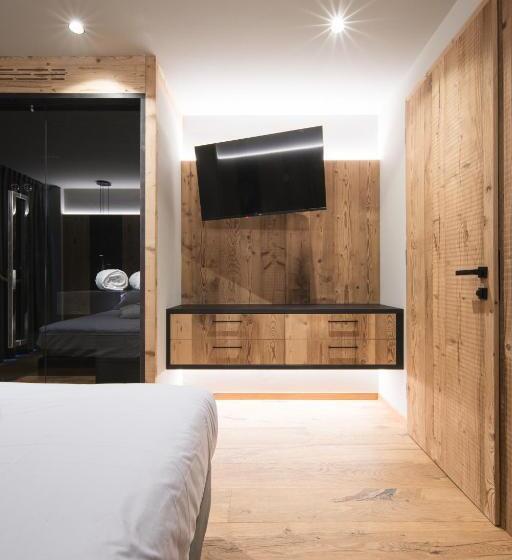 Апартаменты Superior 1 Спальня, Dolomiti Exclusive Your Mountain Suite