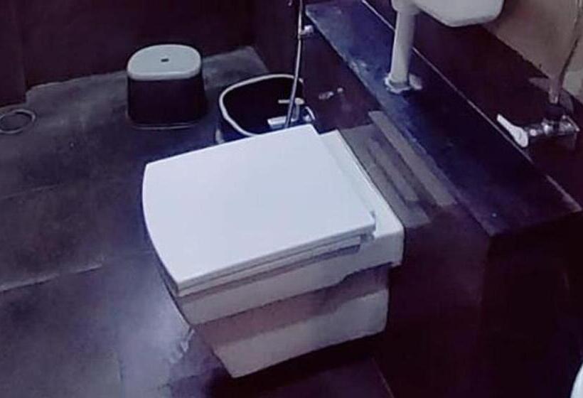 חדר דלוקס, Fabhotel Priya Lodging