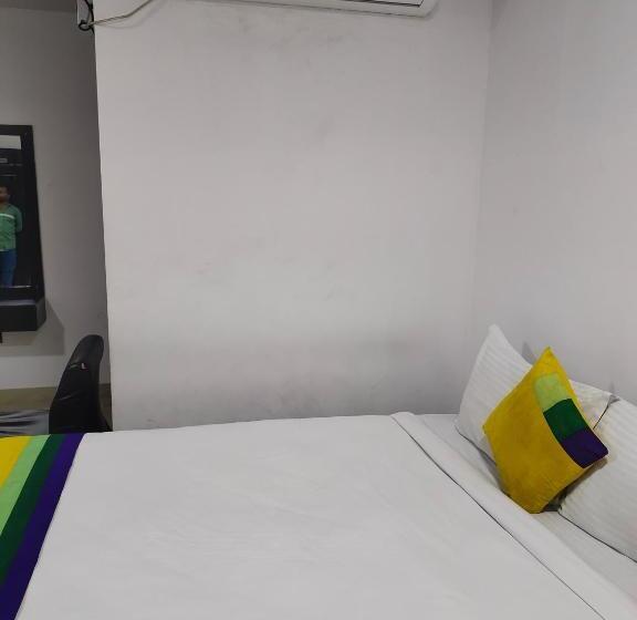 חדר דלוקס, Amigos