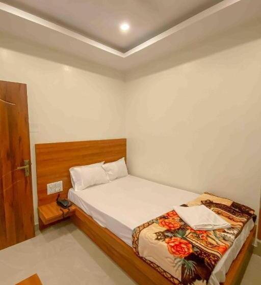 Номер Deluxe Одноместный, Crown