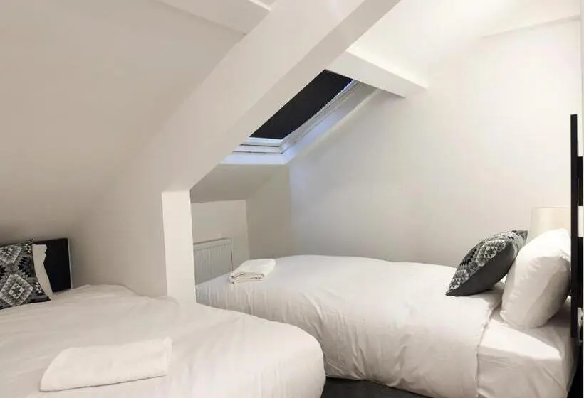Huoneisto 1 Makuuhuone Terassi, Mulberry Aparthotel Newcastle Gateshead