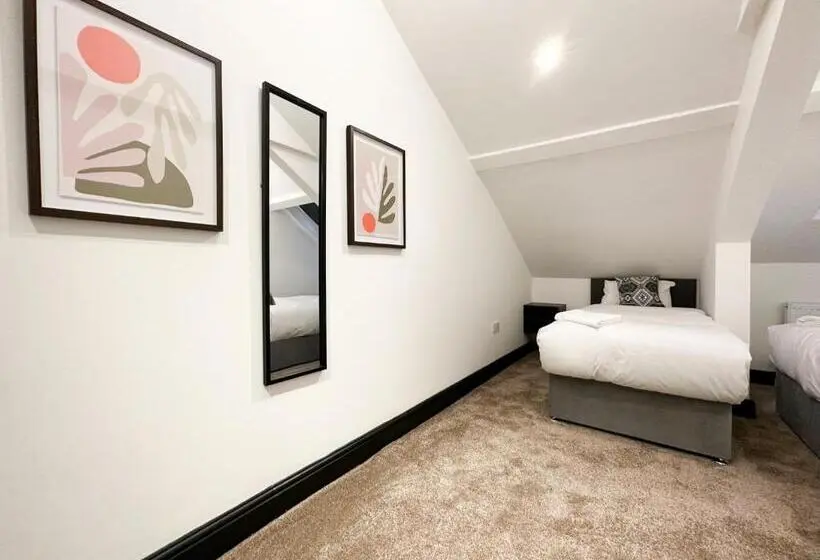 Huoneisto 1 Makuuhuone Terassi, Mulberry Aparthotel Newcastle Gateshead