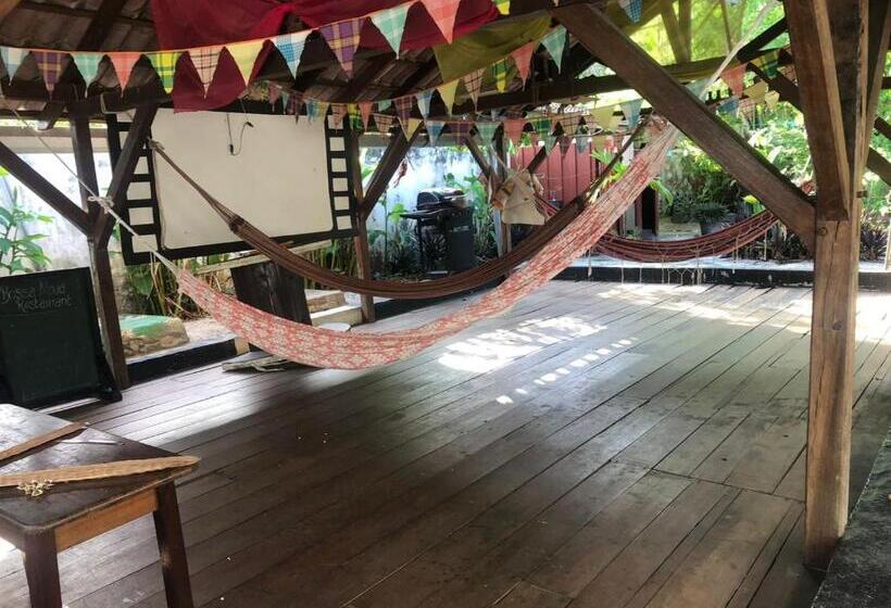 Tenda Padrão, Pied A Terre