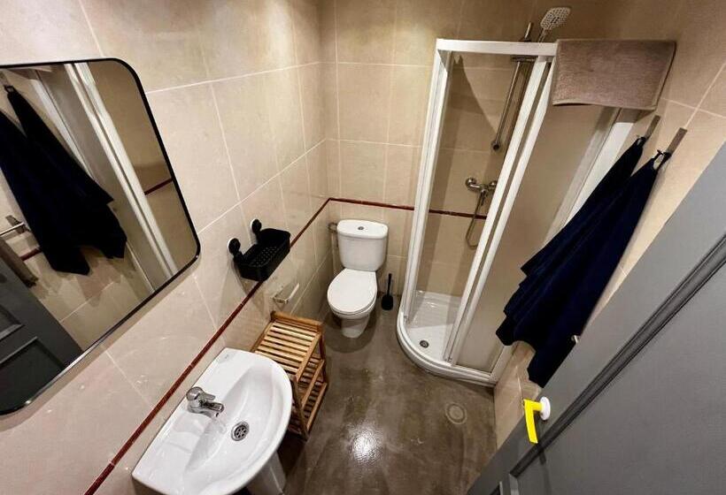 اتاق استاندارد, The Orange Teddy Bear Hostal La Peña