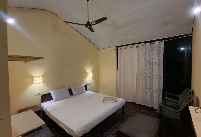 اتاق استاندارد با بالکن و چشمانداز دریا, Smiley Resort