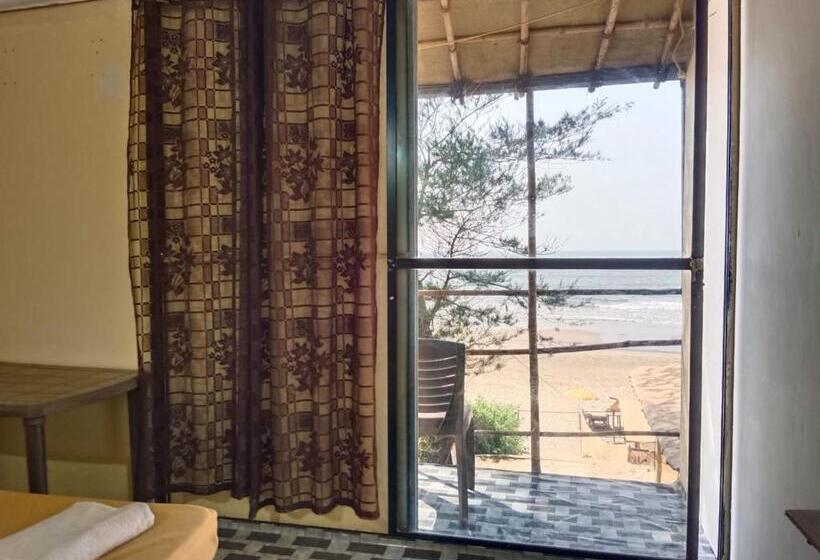 Cameră Standard cu Vedere la Mare cu Balcon, Smiley Resort